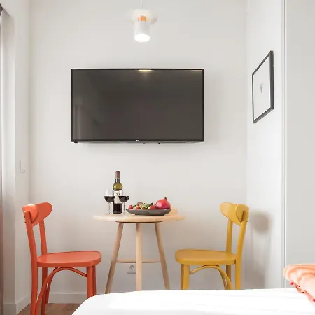 Serviced - Avenida Appartement *