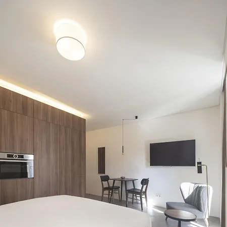 Serviced - Avenida