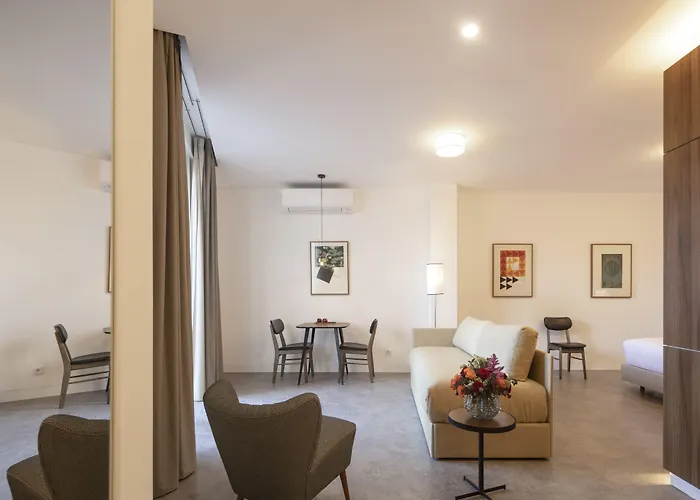 Lsa Restauradores By Numa * Lisboa