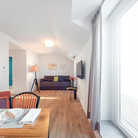 Serviced - Avenida * Lissabon