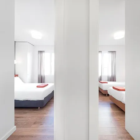 Serviced - Avenida Apartment